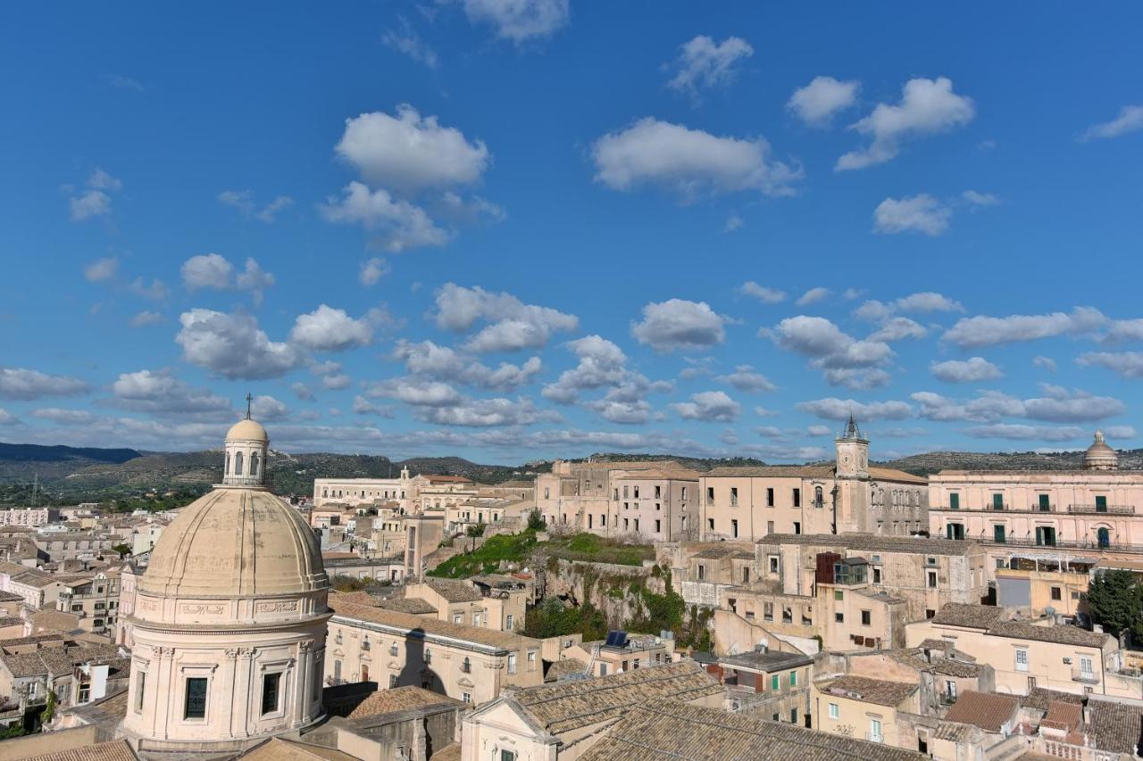 Palazzo Trigona Dependance Hotel Noto Kültér fotó