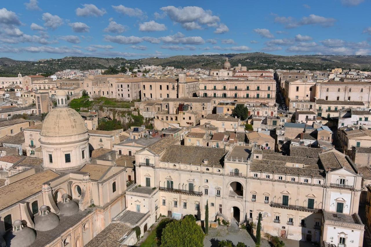 Palazzo Trigona Dependance Hotel Noto Kültér fotó
