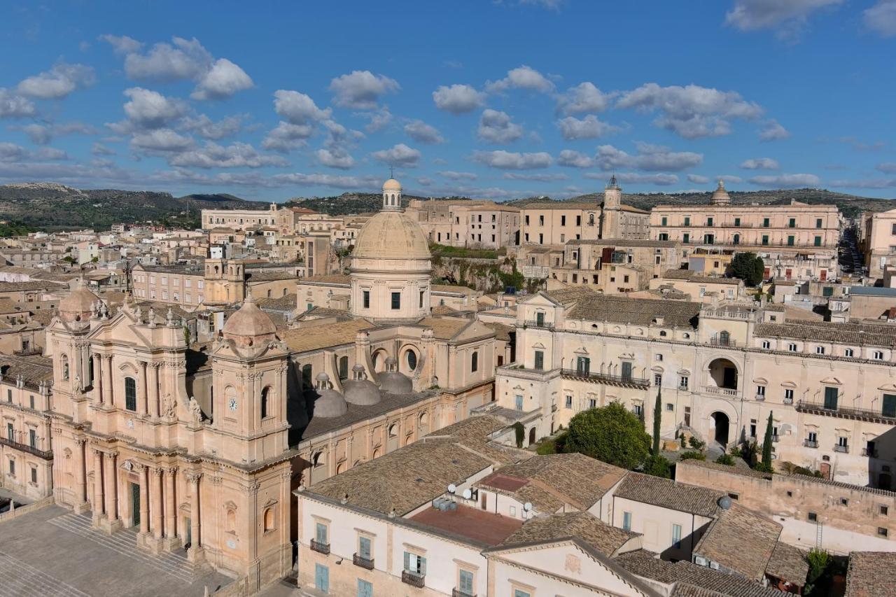 Palazzo Trigona Dependance Hotel Noto Kültér fotó